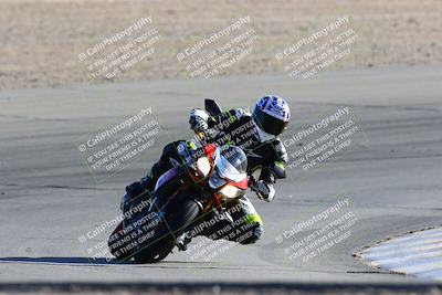 media/Jan-08-2022-SoCal Trackdays (Sat) [[1ec2777125]]/Turn 10 (2pm)/